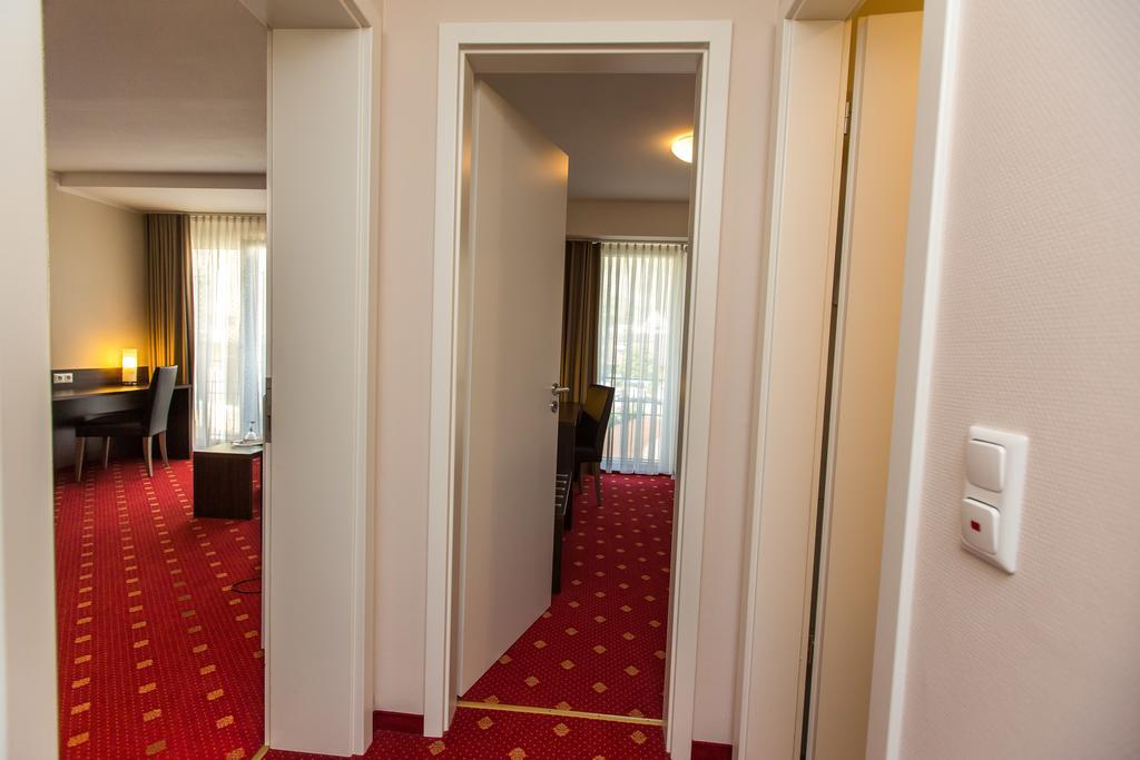 Parkhotel Кохем Екстериор снимка